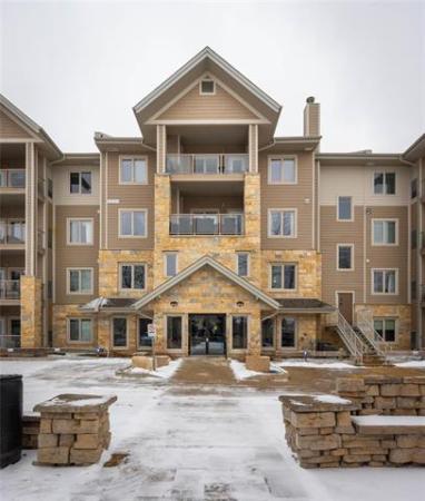 Home Photo - 330-1205 St Anne's Road