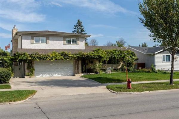 Home Photo - 987 Mcleod Avenue