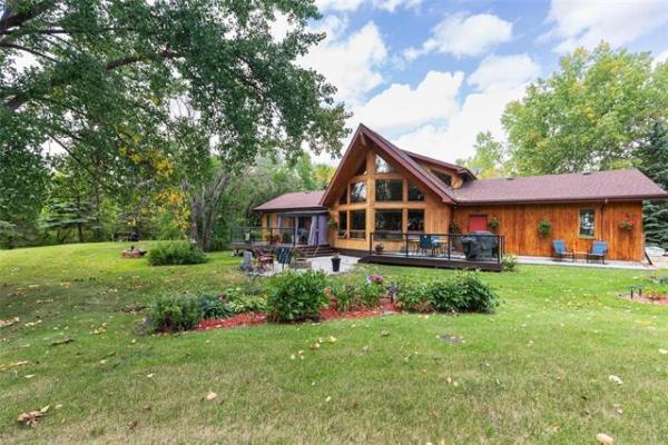 Home Photo - 21072 50 (Mondor) Road
