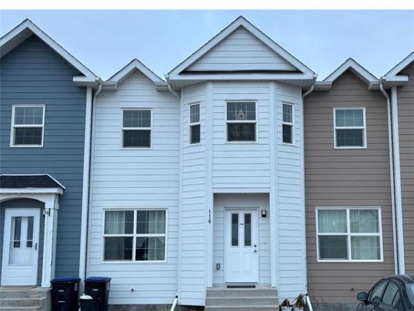 Home Photo - 116 Imperial Crescent