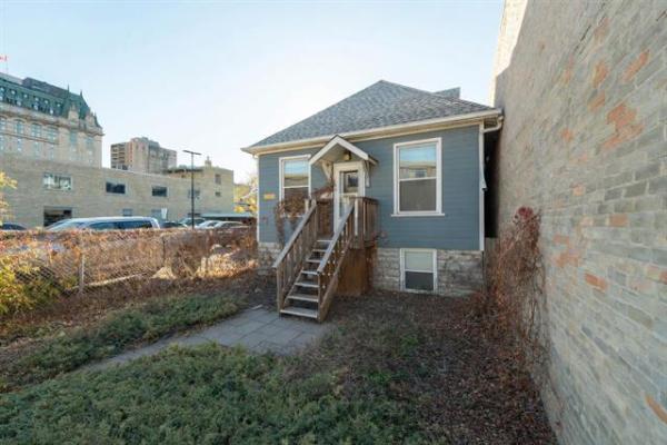 Home Photo - 130 Fort Street