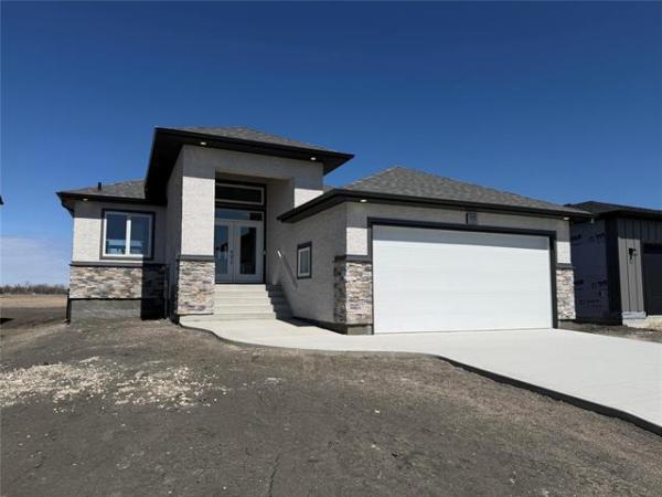 Home Photo - 15 Parkrose Place