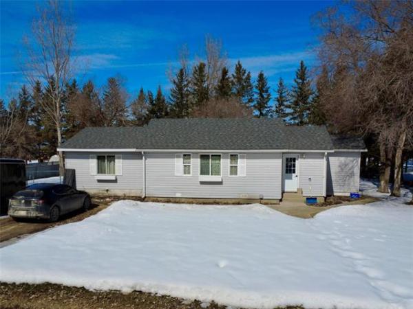 Home Photo - 25 Henderson Avenue