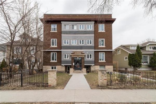 Home Photo - 11-161 Cathedral Avenue