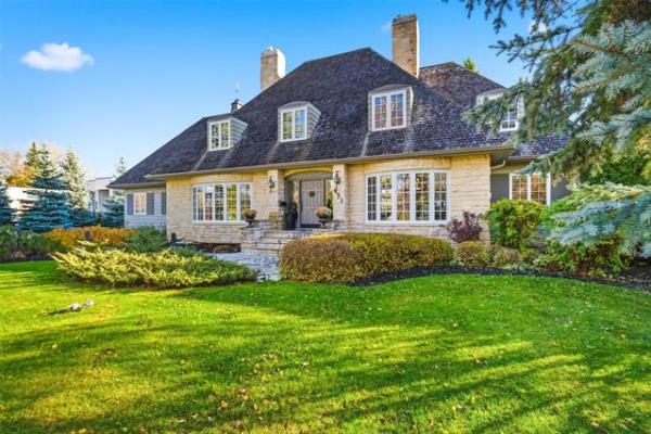 Home Photo - 451 Park Boulevard