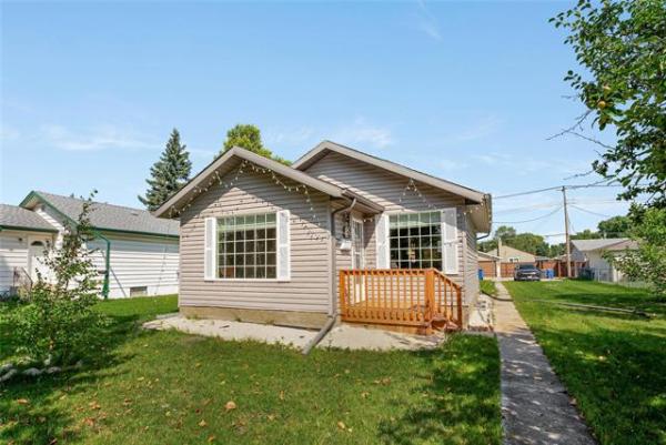 Home Photo - 337 Helmsdale Avenue