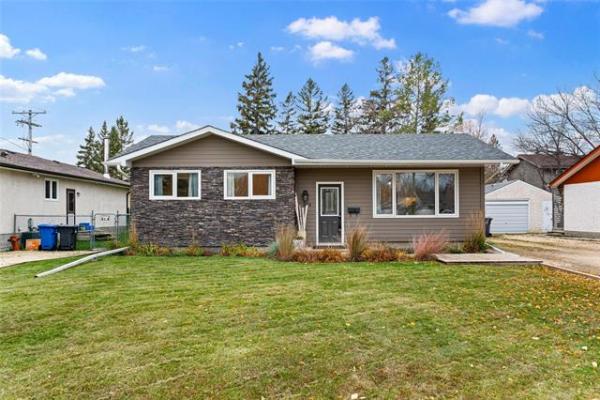 home photo - 884 Laxdal Road