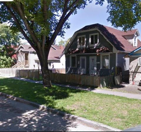 Home Photo - 493 Flora Avenue