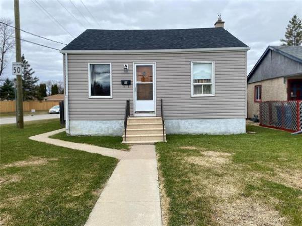 Home Photo - 97 Berrydale Avenue