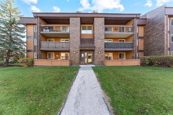 Home Photo - 12-1444 Dakota Street