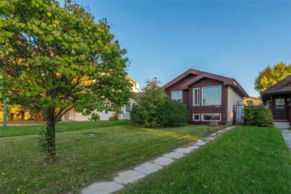 Home Photo - 940 Summerside Avenue