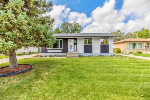 Home Photo - 35 Collingham Bay