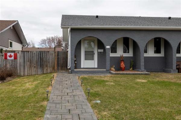 Home Photo - 104 Harwood Crescent