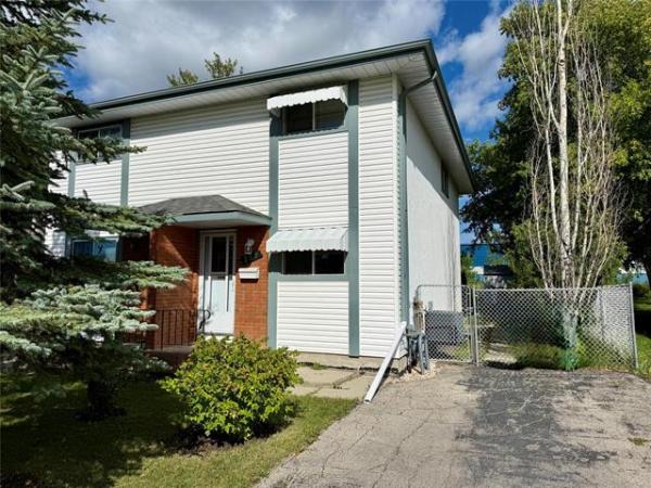 Home Photo - 169 Bluewater Crescent