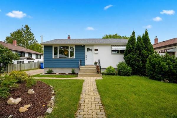 Home Photo - 705 Nottingham Avenue