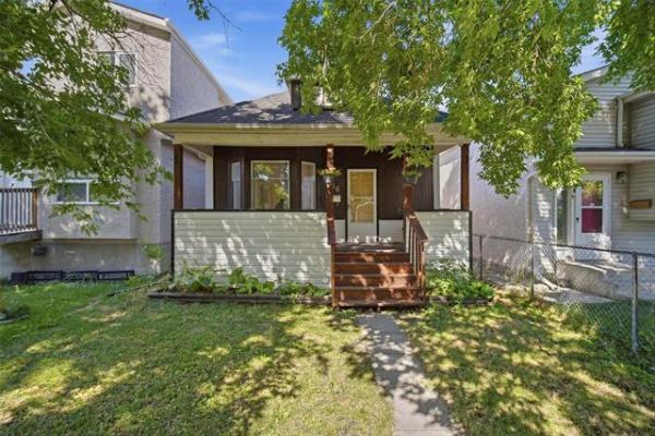 Home Photo - 416 Roseberry Street