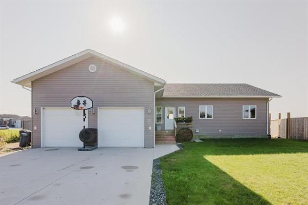 Home Photo - 36 Veteran's Way