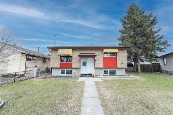 Home Photo - 55 Massena Crescent