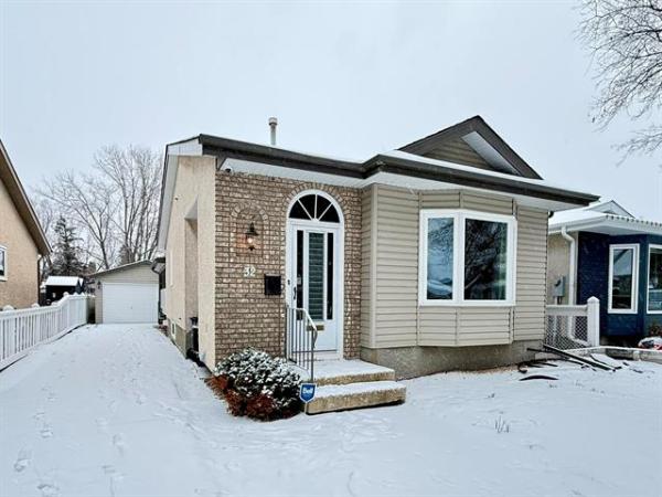 Home Photo - 32 Harlesden Drive