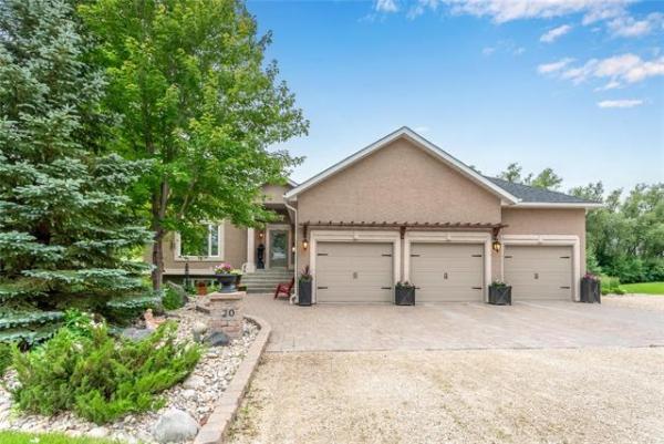Home Photo - 20 YOUNES Drive