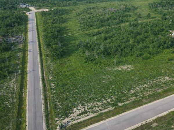 Home Photo - 16 Jays Hollow Bay