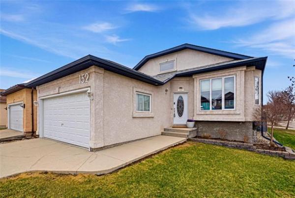 Home Photo - 152 Chadwick Crescent