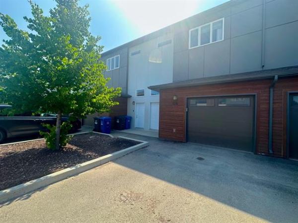 Home Photo - 814-1355 Lee Boulevard