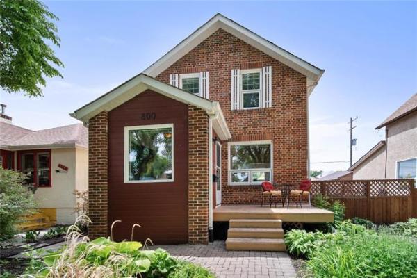 Home Photo - 800 Spruce Street
