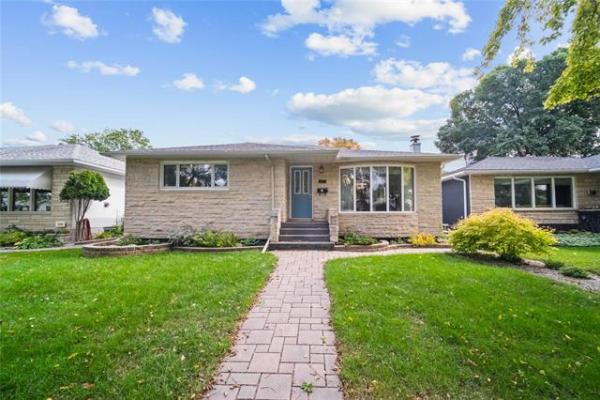 Home Photo - 942 Beaverbrook Street