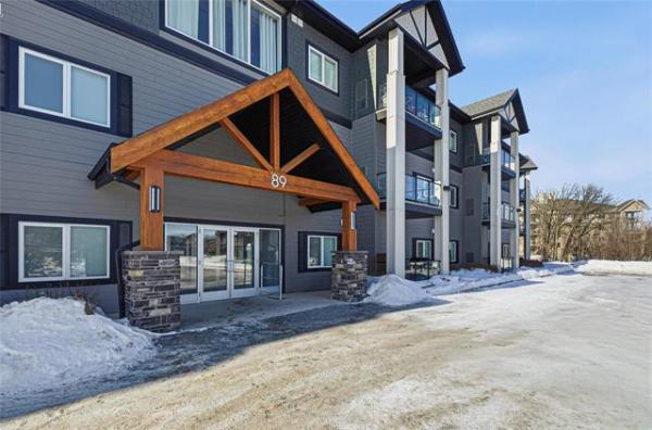 Home Photo - 308-89 Creek Bend Road