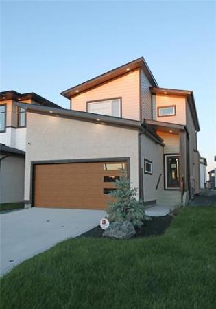 Home Photo - 22 Ken Butchart Crescent