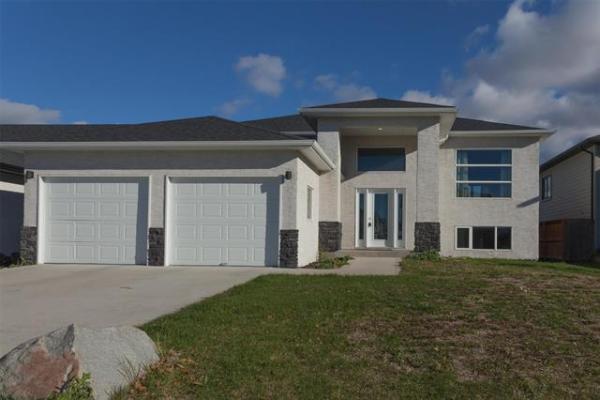 Home Photo - 49 PARKHILL Crescent