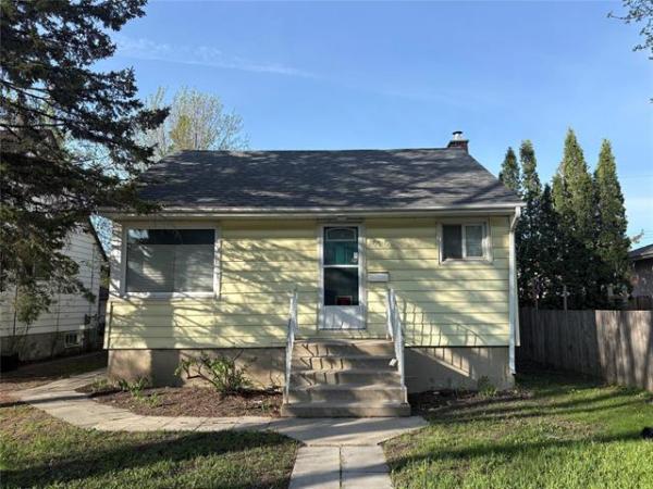Home Photo - 1496 Catharine Avenue