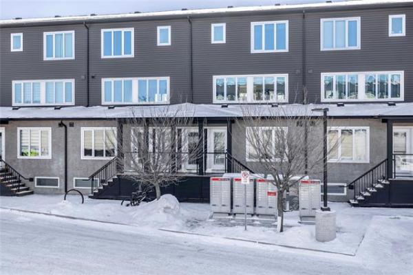 Home Photo - 230-325 Park East Drive