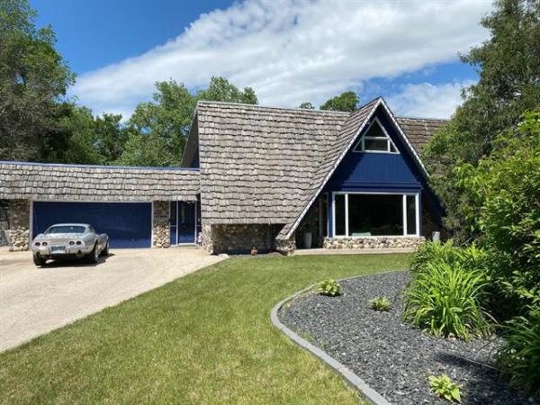 Home Photo - 1788 Henderson Highway