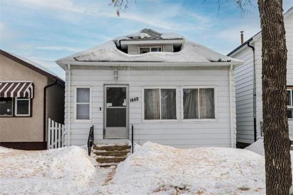 Home Photo - 1449 Bannatyne Avenue