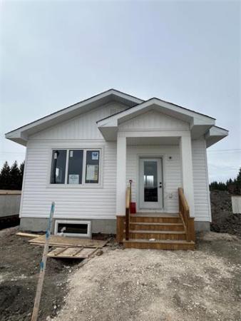 Home Photo - 23 McConkey Crescent