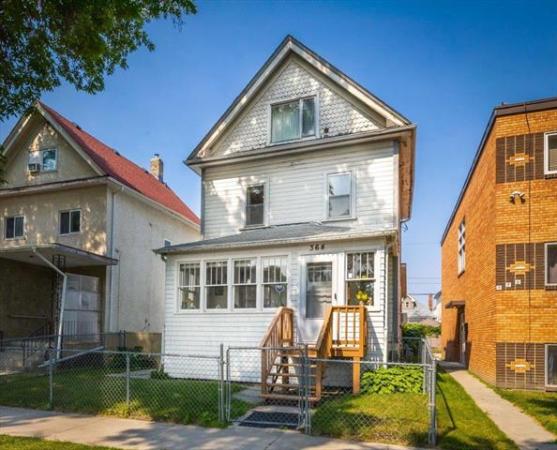 Home Photo - 364 Simcoe Street