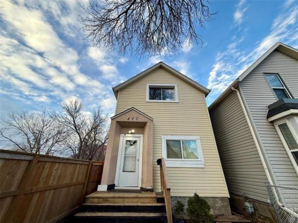 Home Photo - 477 Elgin Avenue