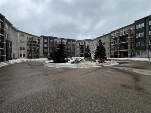 Home Photo - 225-25 Bridgeland Drive