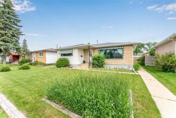 Home Photo - 1153 inkster Boulevard