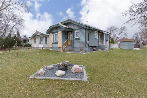 Home Photo - 36 Queensbury Bay