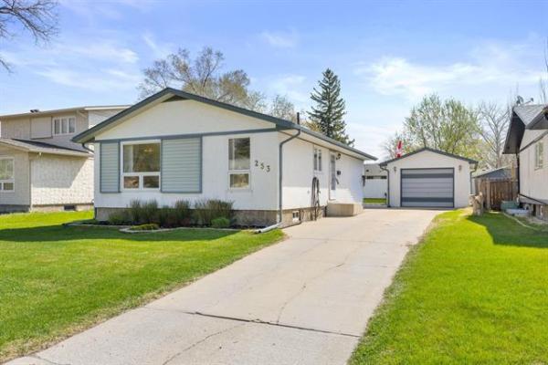 Home Photo - 253 Stradford Street