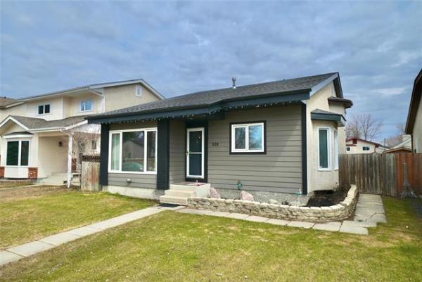 Home Photo - 529 Ashworth Street