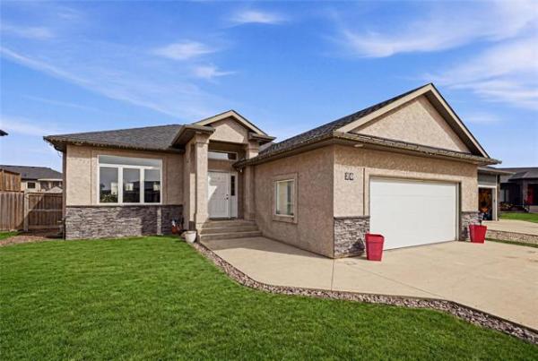 Home Photo - 20 DENBY Cove