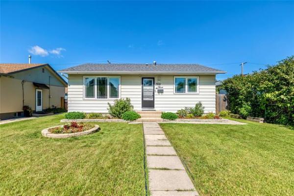 Home Photo - 53 Woodydell Avenue