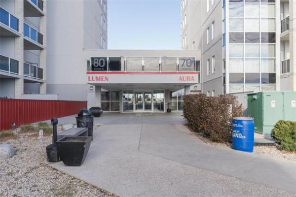 Home Photo - 108-70 Barnes Street