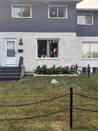 Home Photo - 861 Sheppard Street