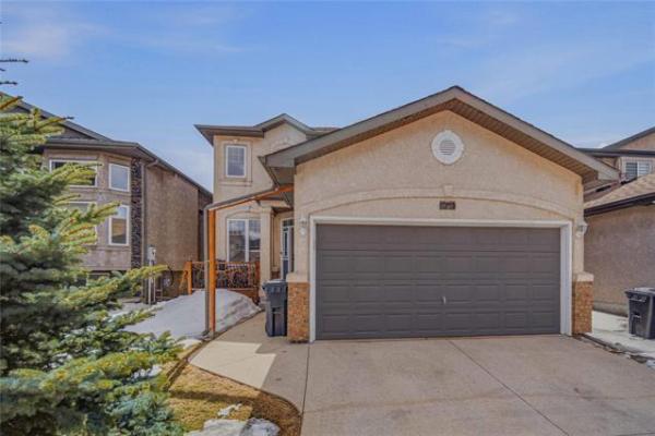 Home Photo - 18 Pamela Road