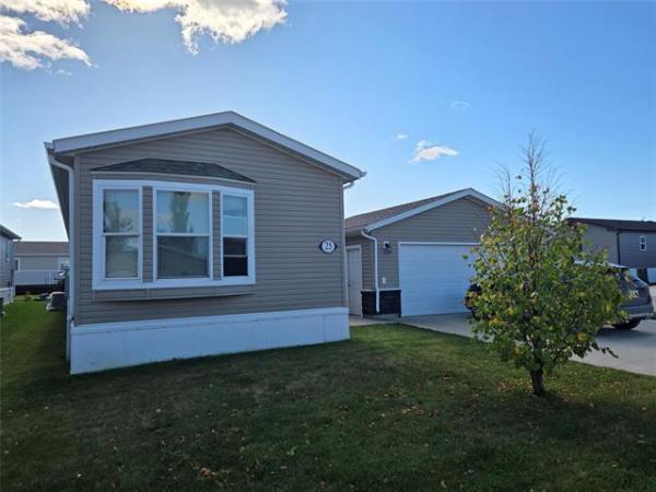 Home Photo - 25 Sunset Crescent